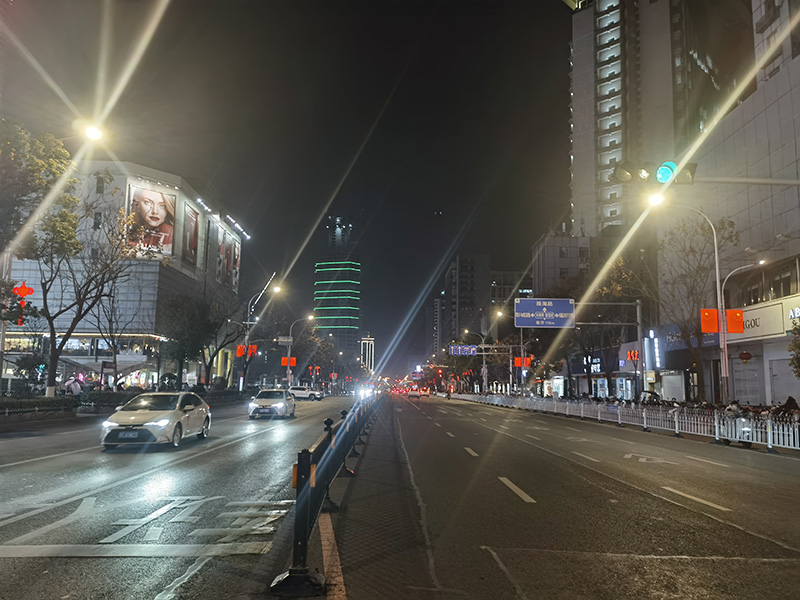 道路照明：提升道路使用效率的利器